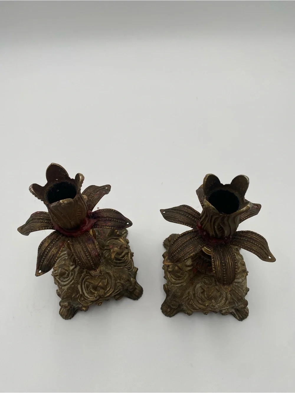 Vintage Floral Metal Candle Holders Bronze Gold Textured Metallic Square Base